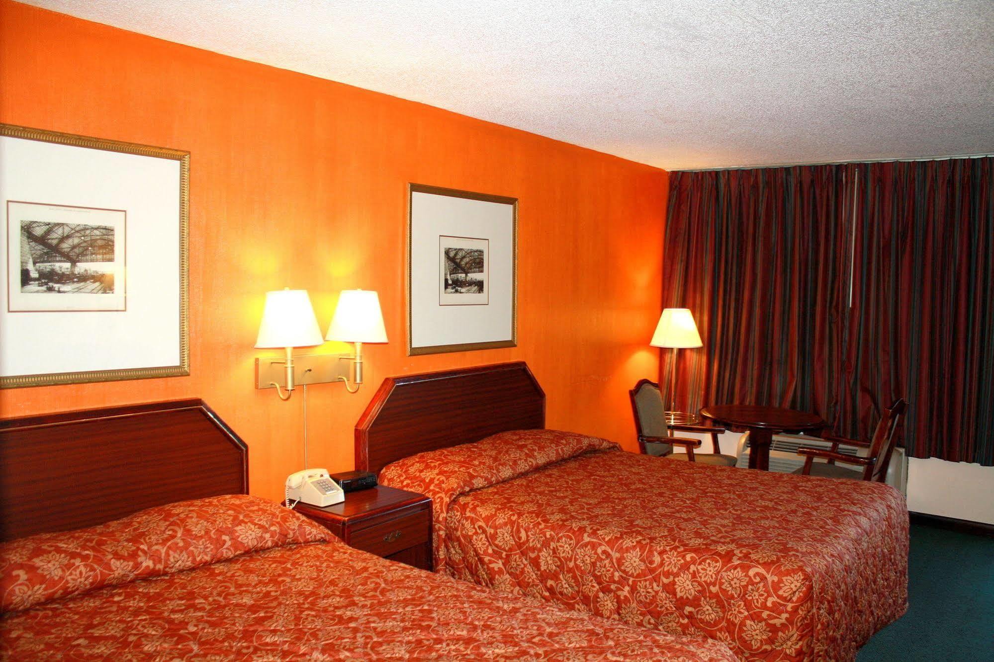 Rodeway Inn Monroe Zewnętrze zdjęcie