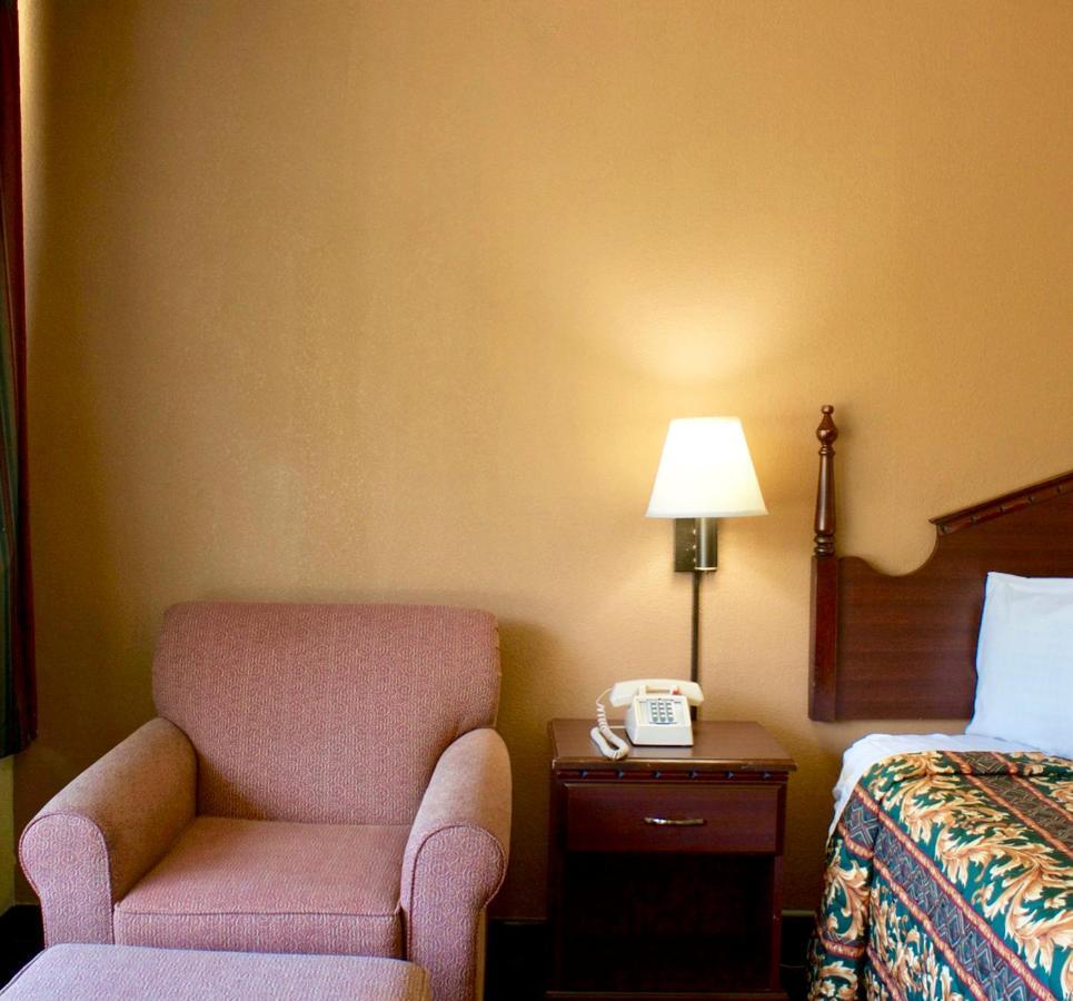 Rodeway Inn Monroe Zewnętrze zdjęcie